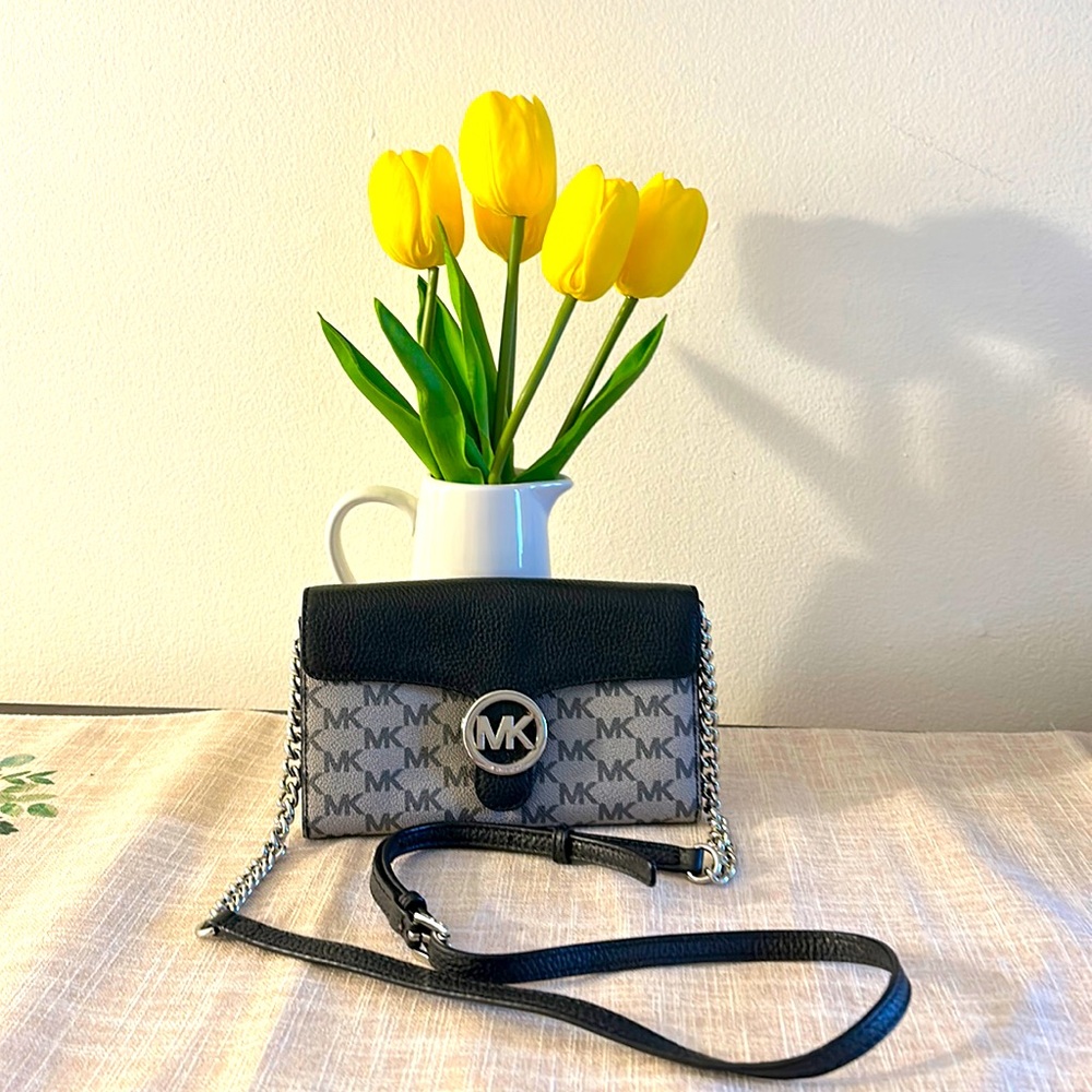 MICHAEL KORS BAG